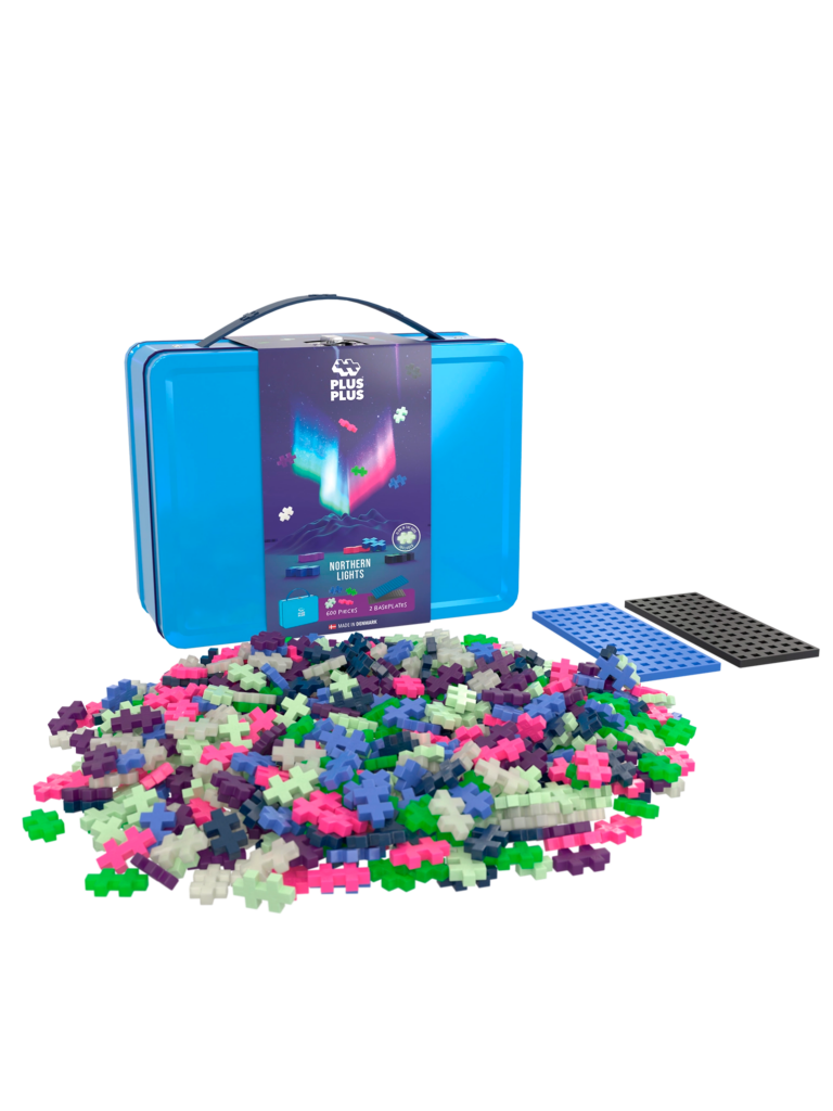 Blue Metal Suitcase with Northern Lights Color Mix - 600 pcs